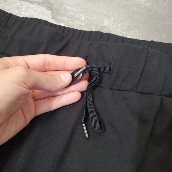 Kyodan Black Women's Skort. Built In Shorts. Size L. Stretchy. Sporty. - Picture 3 of 10